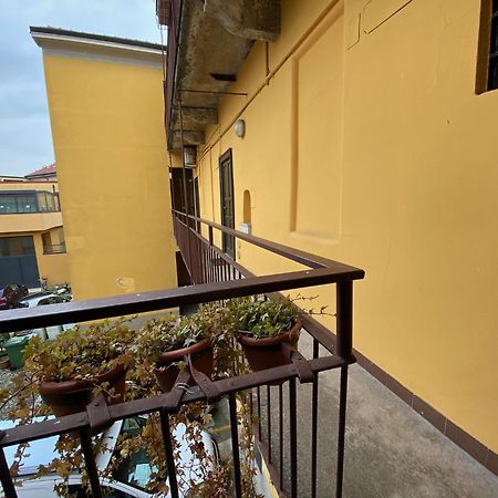 Monolocale Morimondo 1 Milano Eksteriør billede